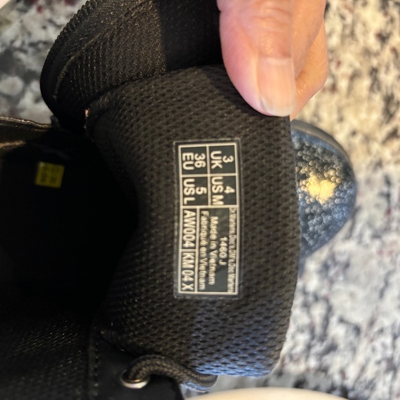 Doc Marten Gray, speckle boots🥾 bouncy soul air walk - Picture 10 of 12